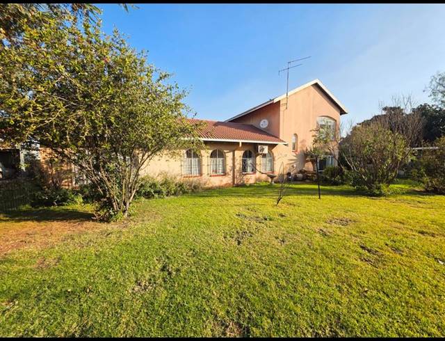 3 BEDROOM HOUSE FOR SALE IN HENLEY-ON-KLIP